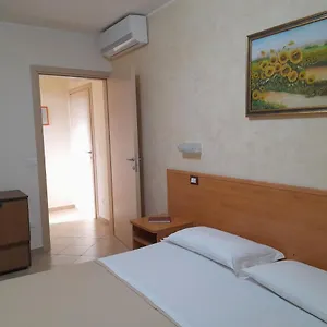 Il Giardino Di Zefiro 3* Gioiosa Marea